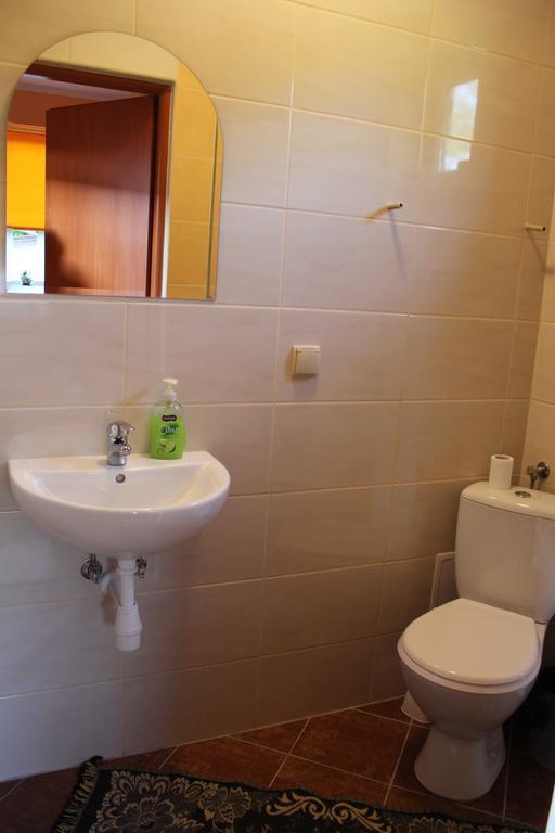 Rafaello Pokoje Goscinne Łagów Habitación foto